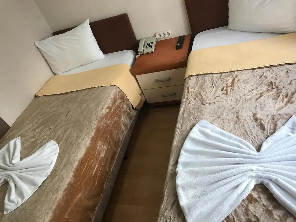 Oeruen Hotel 伊斯坦布尔