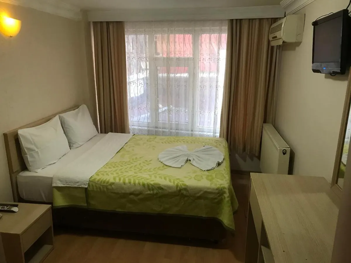 Oeruen Hotel 伊斯坦布尔