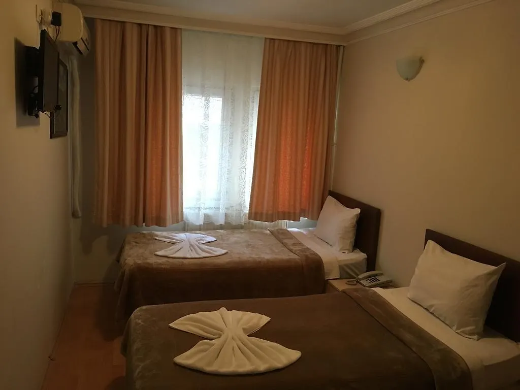 Oeruen Hotel 伊斯坦布尔