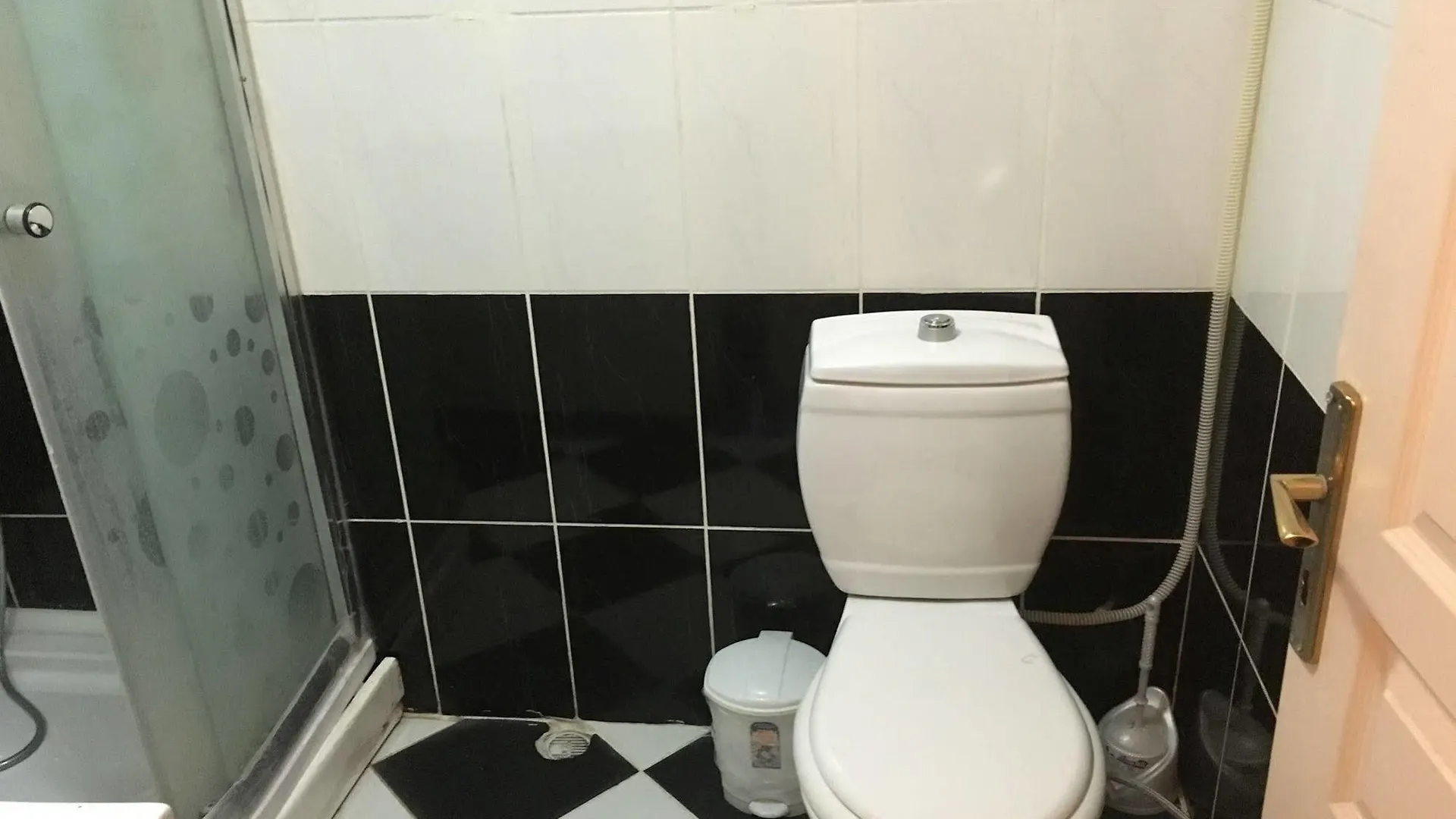 Oeruen Hotel 伊斯坦布尔
