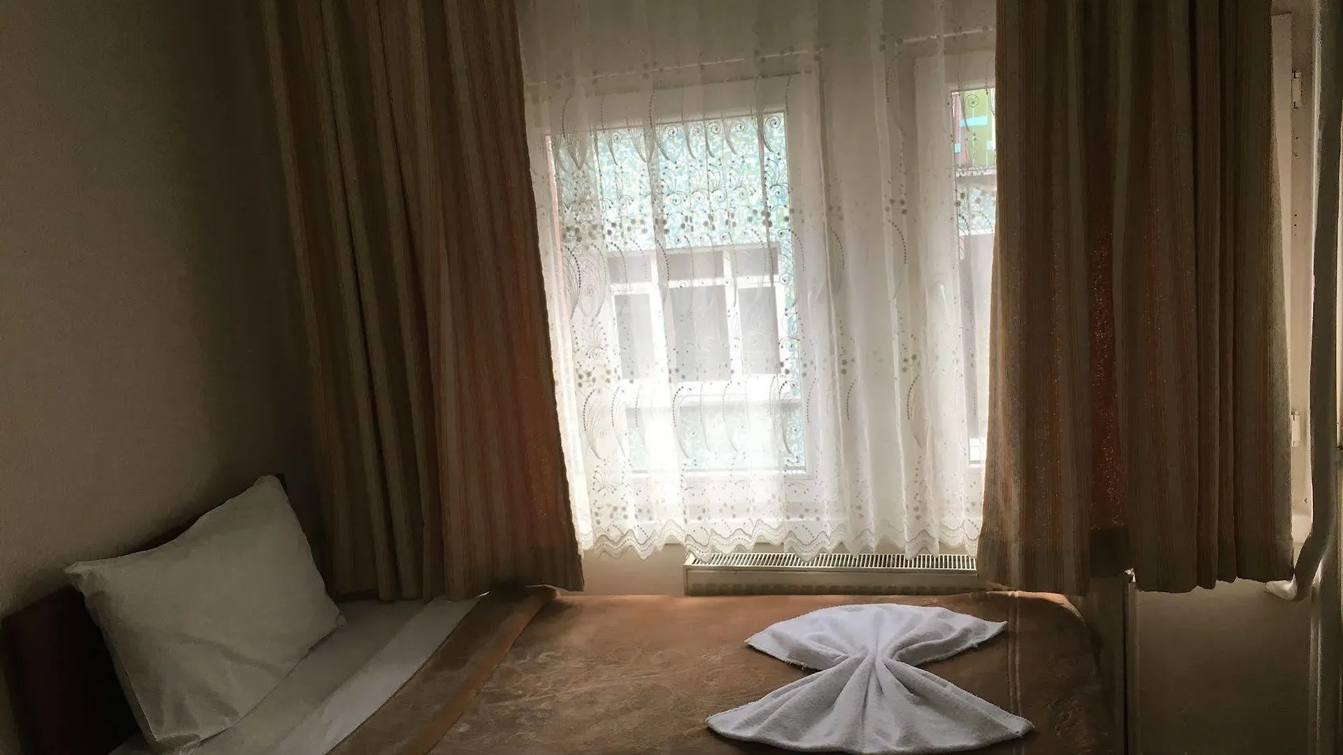Oeruen Hotel 伊斯坦布尔